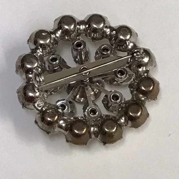 VTG Rhinestone Pin - Picture 7 of 8